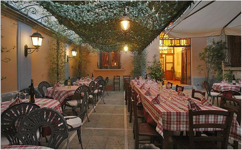 Hotel Ristorante Novecento Pegognaga Exterior foto